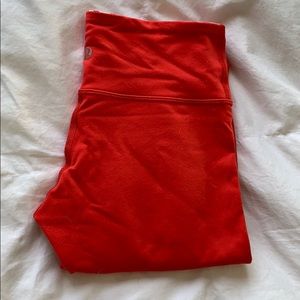 Size 4 red/orange wunder under pant.